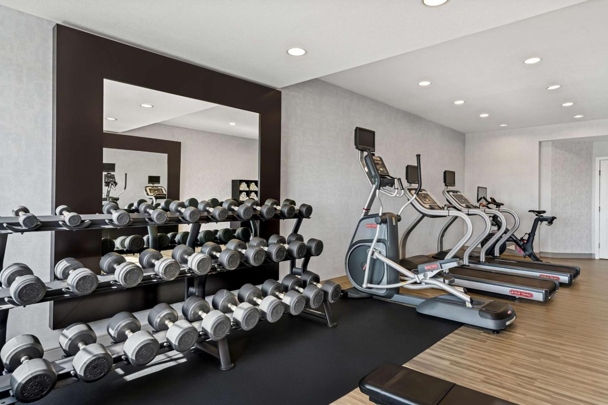 Hampton Inn Morgan Hill Zewnętrze zdjęcie